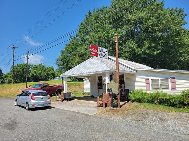 Wills Grocery in Dallas, GA by John Phelan